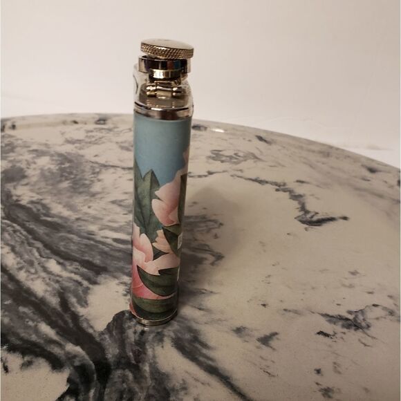 Anne Tainter Flask  - Picture 4 of 7
